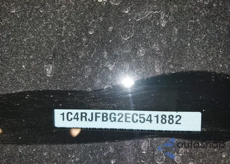 2014 Jeep Grand Cherokee Limited z USA, uszkodzony, nr VIN 1C4RJFBG2EC541882